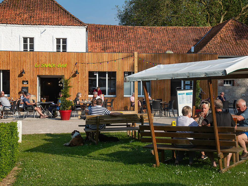 Camping Castel Camping Domaine de La Bien-Assise Guines Alta Francia 12