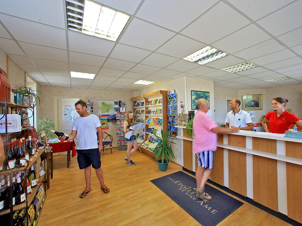 Camping Castel Camping Château de L'Epervière Gigny-sur-Saône Borgoña-Franco Condado 7