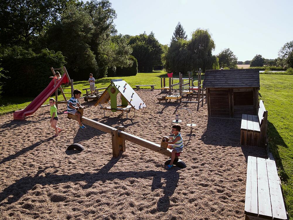 Camping Castel Camping Les Bois du Bardelet GIEN Centro 3