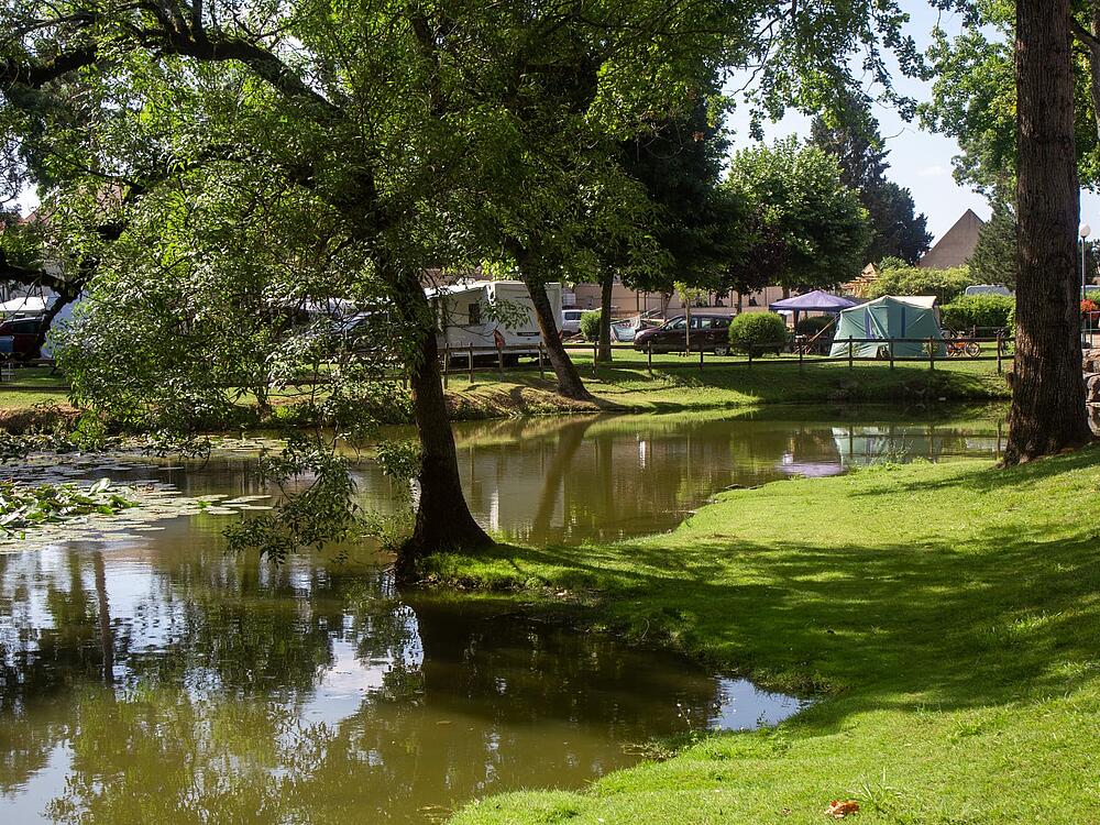 Camping Castel Camping Château de L'Epervière Gigny-sur-Saône Borgoña-Franco Condado 6