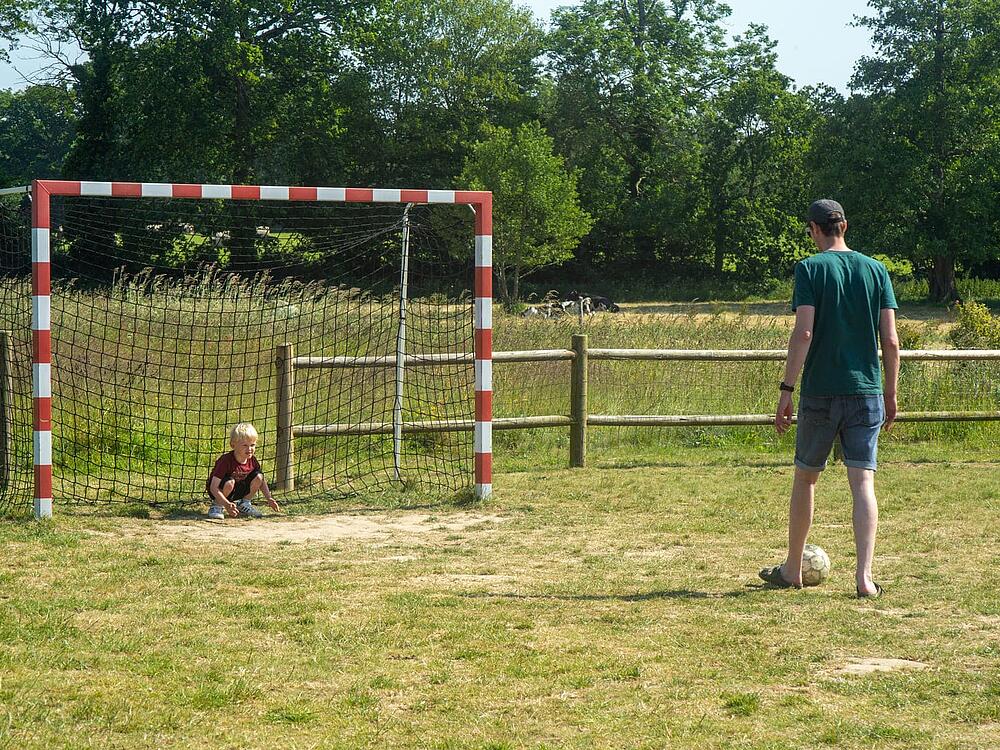 Camping Castel Camping Château de Lez-Eaux Saint Pair sur mer Normandía 6