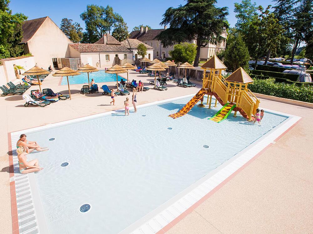 Camping Castel Camping Château de L'Epervière Gigny-sur-Saône Borgoña-Franco Condado 2