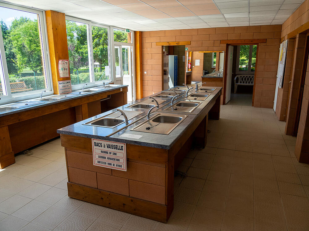 Camping Castel Camping Château de Poinsouze BOUSSAC - BOURG Nueva Aquitania 18