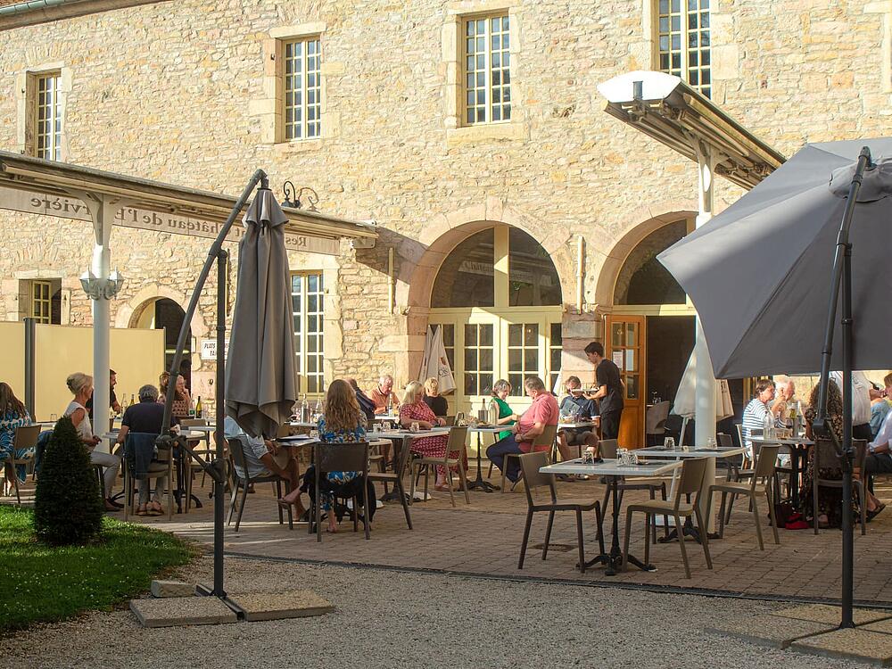 Camping Castel Camping Château de L'Epervière Gigny-sur-Saône Borgoña-Franco Condado 17