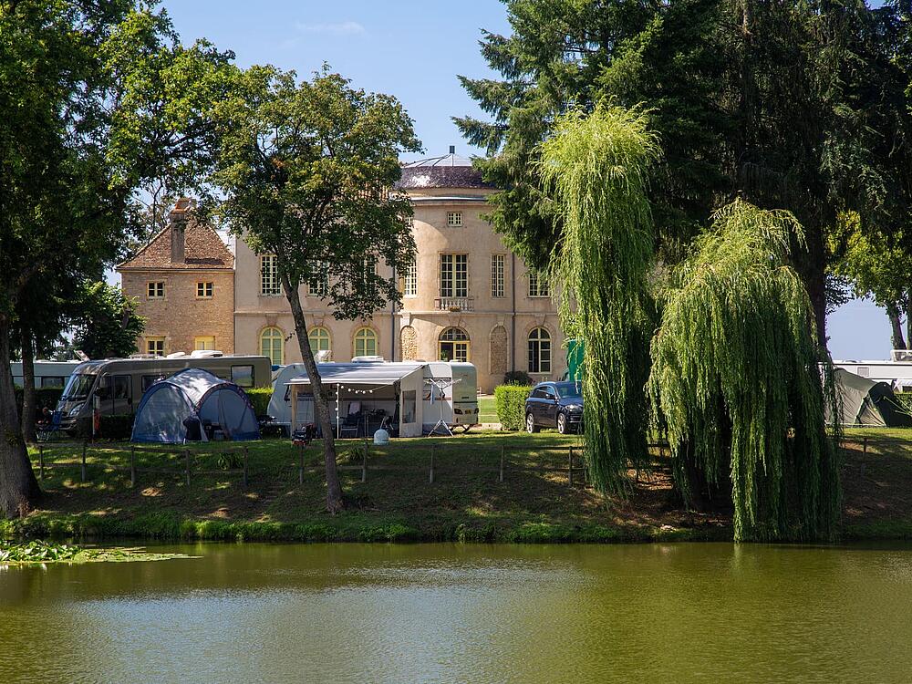 Camping Castel Camping Château de L'Epervière Gigny-sur-Saône Borgoña-Franco Condado 1
